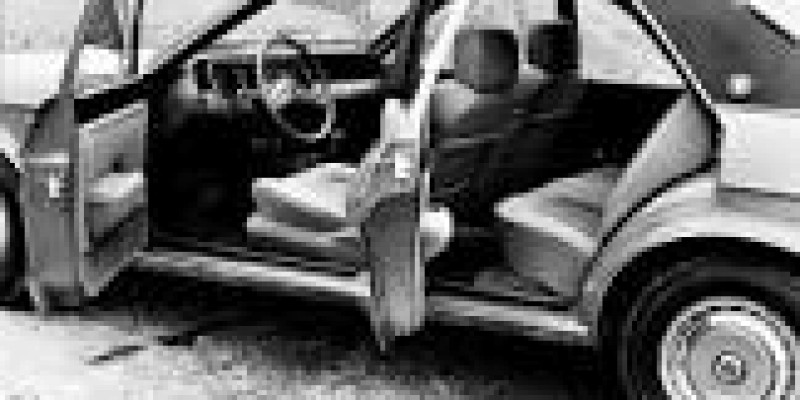 Ford Taunus 1979 Sedan III 2.3 AUTOMATICO (114 CV)