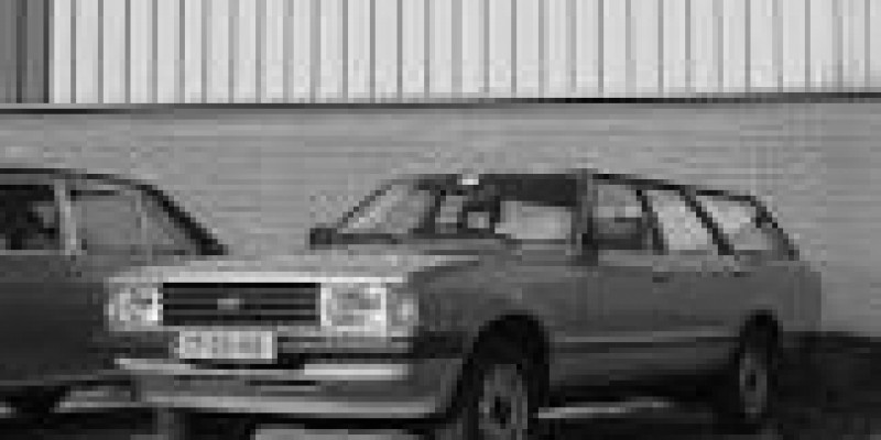 Ford Taunus 1980 Wagon 5-Puertas III 1.3 MANUAL (59 CV)