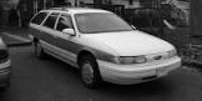 Ford Taurus 1992 Wagon 5-Puertas II 3.0 AUTOMATICO (140 CV)