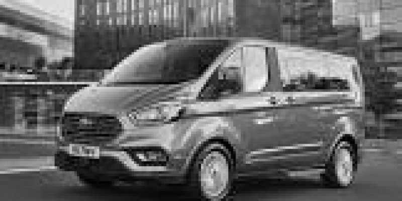 Ford Tourneo Custom 2018 Minivan I LWB 2.0d MANUAL (130 CV)