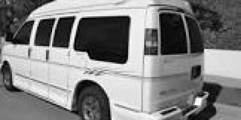 GMC Savana 2004 Minivan I Restyling 6.0 AUTOMATICO (323 CV) 4WD
