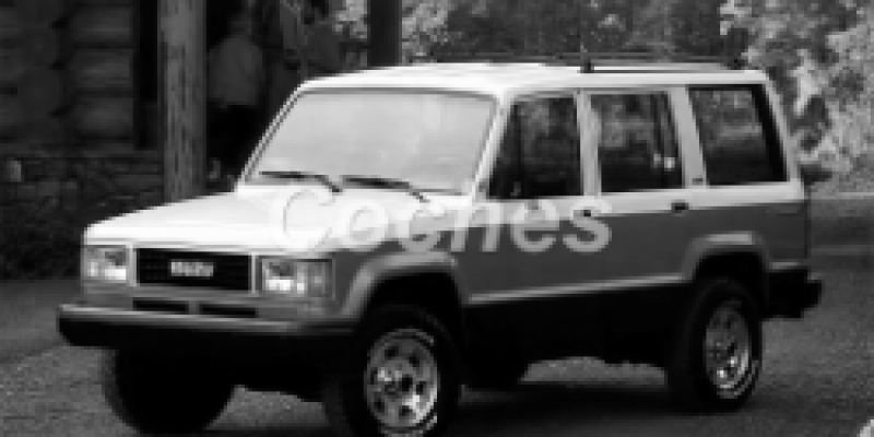 Isuzu Trooper 1985 SUV 5-Puertas I 2.8d MANUAL (110 CV) 4WD