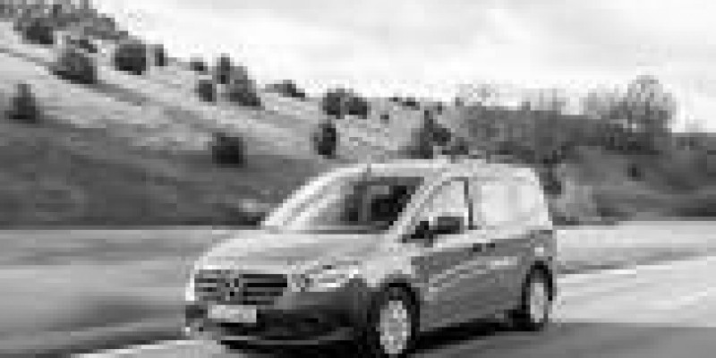 Mercedes-Benz Citan 2021 Van II 113 1.3 MANUAL (131 CV)