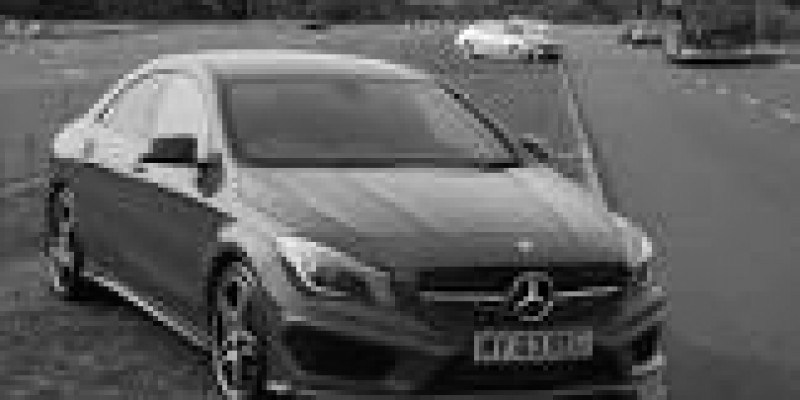 Mercedes-Benz CLA-klasse AMG 2015 Sedan I (C117, X117) 45 AMG 2.0 AUTOMATICO (381 CV) 4WD