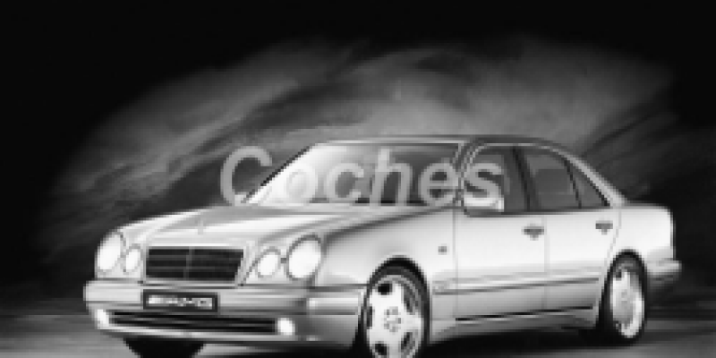 Mercedes-Benz E-klasse AMG 1998 Sedan II (W210, S210) 36 AMG 3.6 AUTOMATICO (279 CV)