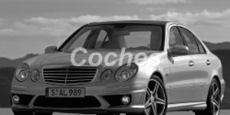 Mercedes-Benz E-klasse AMG 2007 Sedan III (W211, S211) Restyling 55 AMG 5.4 AUTOMATICO (476 CV)