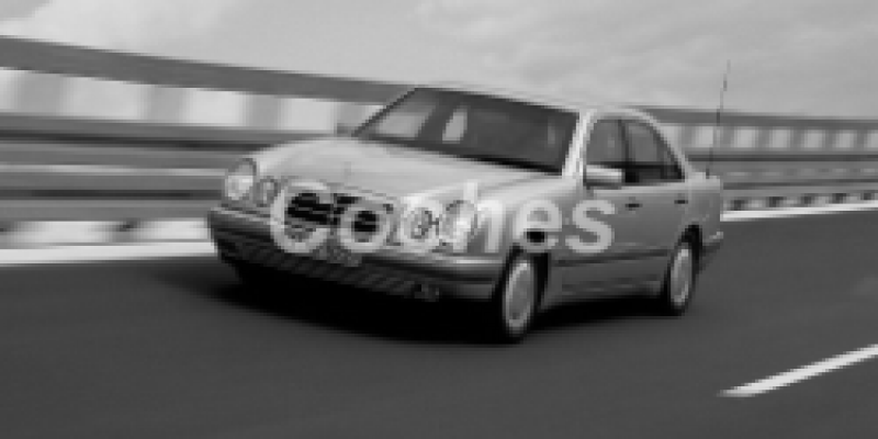 Mercedes-Benz E-klasse 1995 Sedan II (W210, S210) 200 2.0 AUTOMATICO (136 CV)
