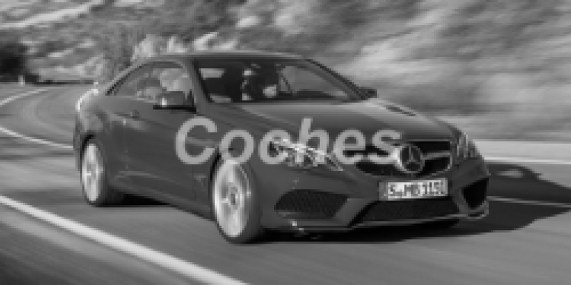 Mercedes-Benz E-klasse 2015 Coupe Hardtop IV (W212, S212, C207) Restyling 220 CDI 2.1d AUTOMATICO (170 CV)