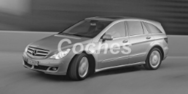 Mercedes-Benz R-klasse 2006 Minivan I 500 5.0 AUTOMATICO (306 CV) 4WD