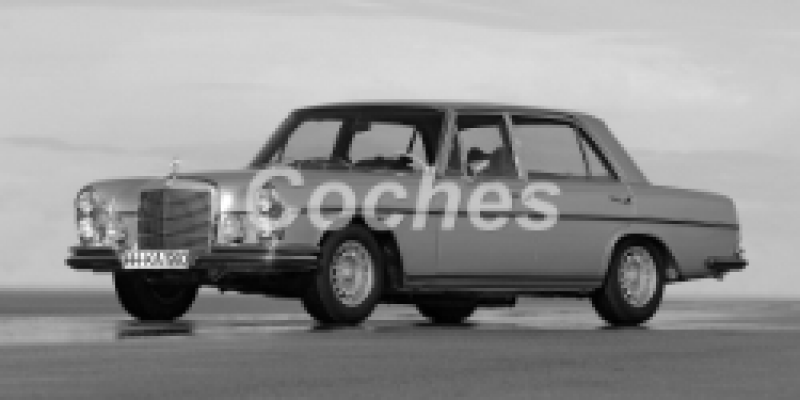 Mercedes-Benz S-klasse 1967 Sedan W108 2.8 MANUAL (160 CV)