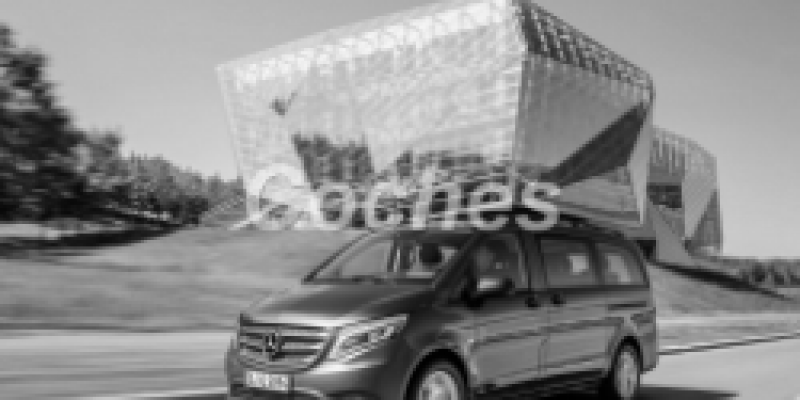 Mercedes-Benz Vito 2019 Minivan III (W447) 114 CDI L2 2.1d AUTOMATICO (136 CV)