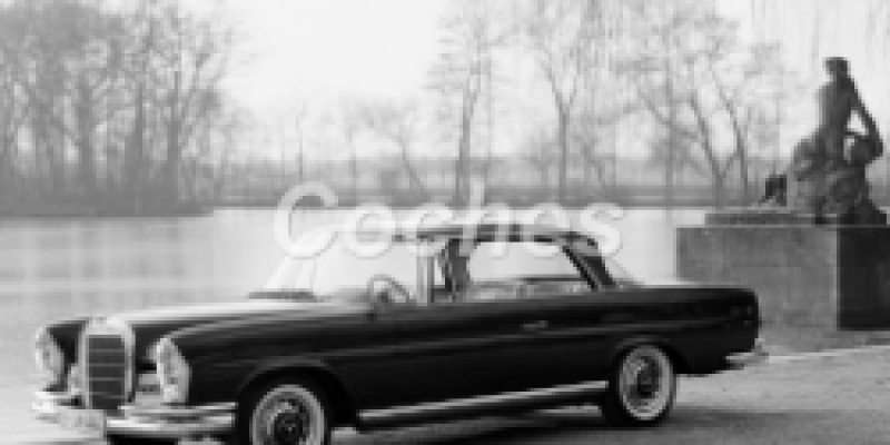 Mercedes-Benz W111 1965 Coupe W111 220 SE 2.2 MANUAL (120 CV)