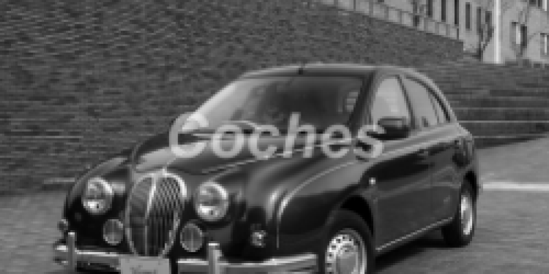 Mitsuoka Viewt 2018 Sedan III (K13) 1.2 CVT (79 CV) 4WD
