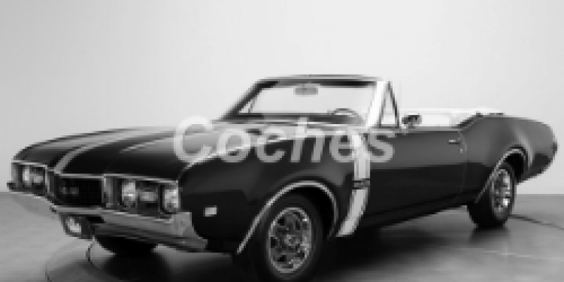 Oldsmobile Cutlass 1968 Cabriolet III 6.6 AUTOMATICO (304 CV)