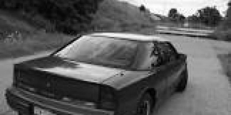 Oldsmobile Cutlass 1978 Coupe V 5.0 AUTOMATICO (147 CV)