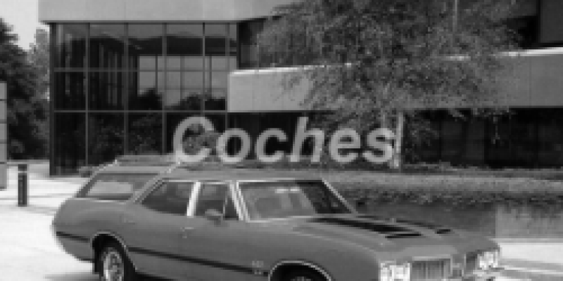 Oldsmobile Vista Cruiser 1970 Wagon 5-Puertas II 5.7 MANUAL (250 CV)