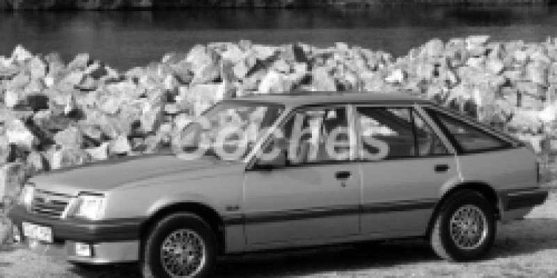 Opel Ascona 1986 Hatchback 5-Puertas C 1.8 AUTOMATICO (115 CV)