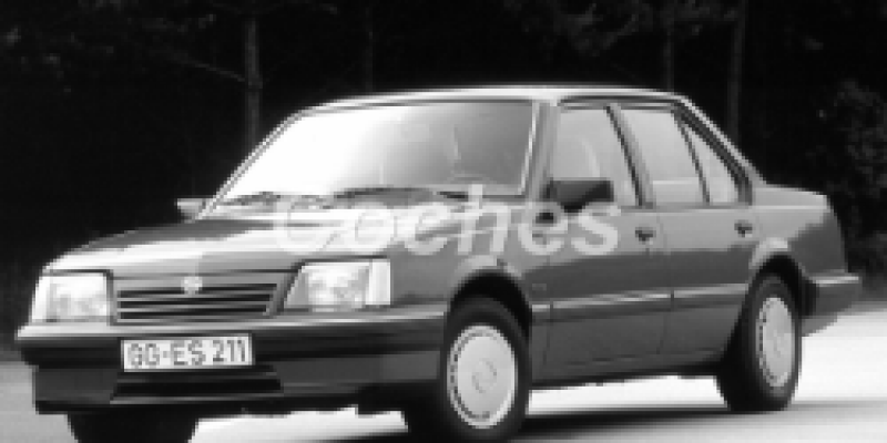 Opel Ascona 1983 Sedan C 1.8 MANUAL (115 CV)