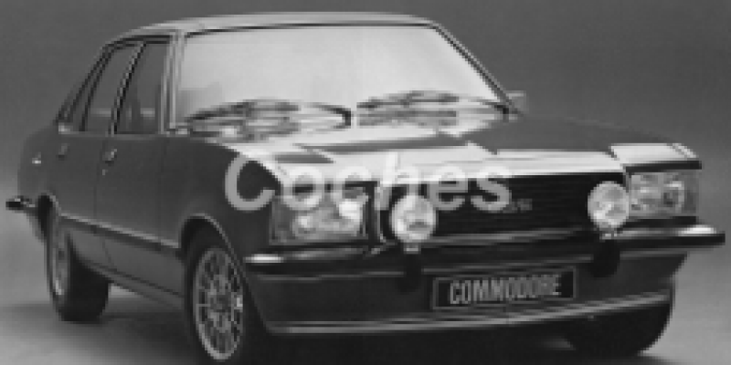 Opel Commodore 1978 Sedan B 2.5 AUTOMATICO (115 CV)