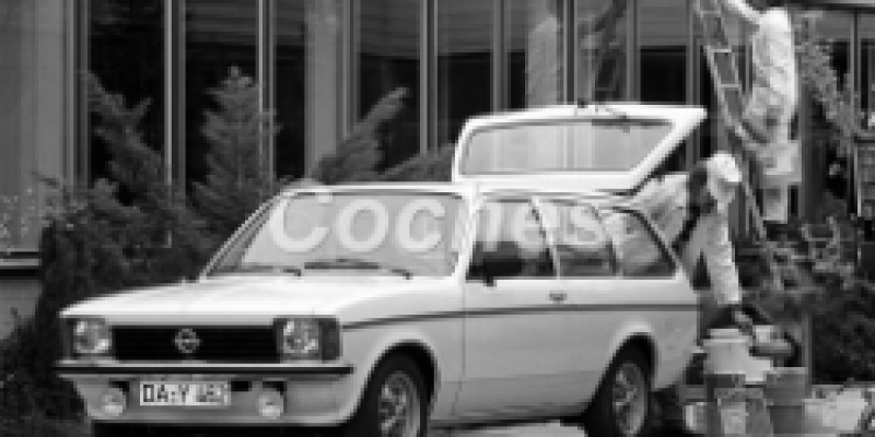 Opel Kadett 1973 Wagon 3-Puertas C 1.2 MANUAL (52 CV)