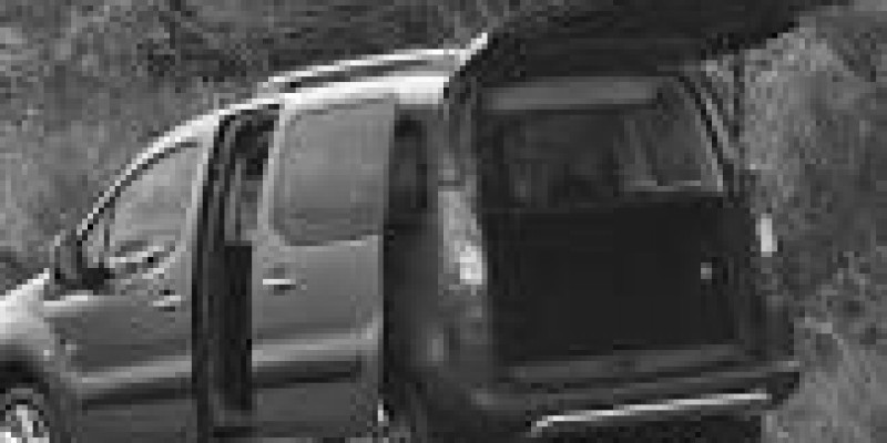 Peugeot Partner 2022 MPV II Restyling 2 Tour 1.6d MANUAL (90 CV)