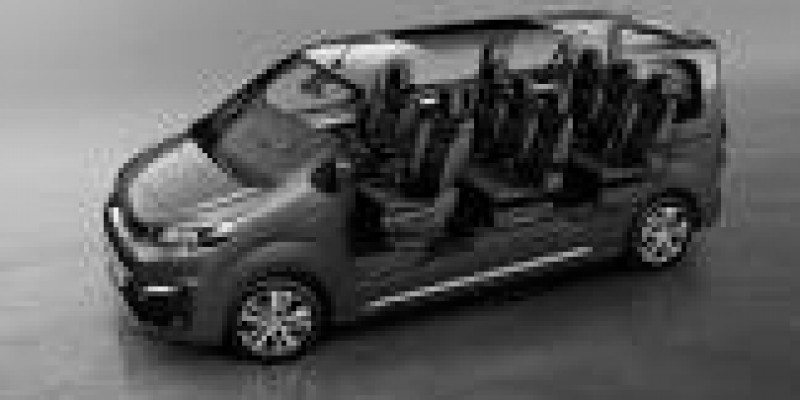 Peugeot Traveller 2022 Minivan I Long 2.0d MANUAL (150 CV) 4WD