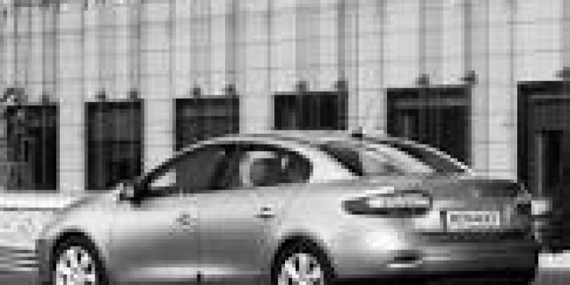 Renault Fluence 2015 Sedan I Z.E. Electro AUTOMATICO (70 kVt)