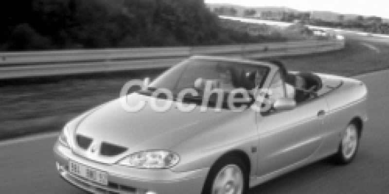 Renault Megane 2000 Cabriolet I Restyling 1.4 MANUAL (95 CV)