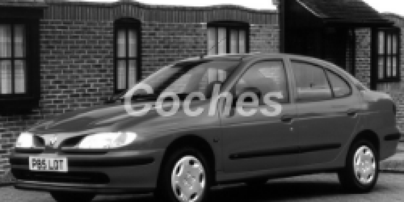 Renault Megane 1999 Sedan I Restyling 2.0 MANUAL (113 CV)