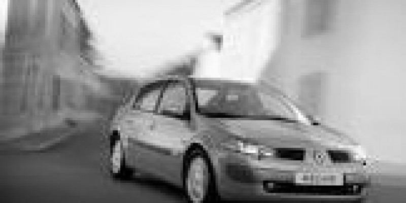 Renault Megane 2004 Hatchback 3-Puertas II 1.5d AUTOMATICO (100 CV)