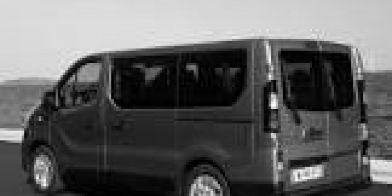 Renault Trafic 2020 Minivan III 2.0d MANUAL (145 CV)