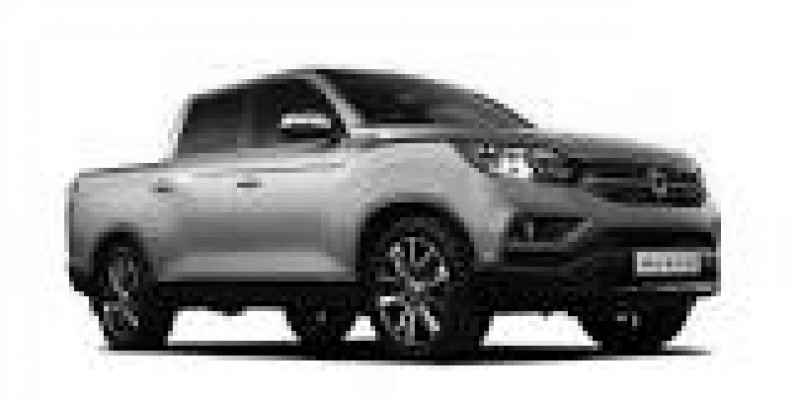 SsangYong Musso 2019 Pickup Double Cab II Grand 2.2d AUTOMATICO (181 CV)