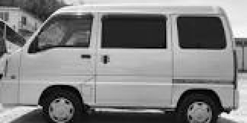 Subaru Sambar 2010 Microvan Sambar 0.7 AUTOMATICO (58 CV) 4WD
