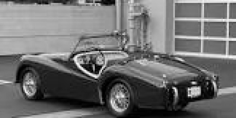 Triumph TR3 1957 Roadster I(A) 2.0 MANUAL (95 CV)